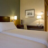 TRYP MONTALVO