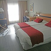 IBIS STYLES ZARAGOZA RAMIRO I