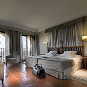 PARADOR DE CARMONA