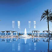 LOS MONTEROS