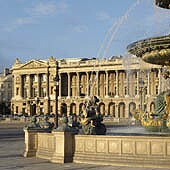 DE  CRILLON - THE LEADING HOTELS FO THE WORLD