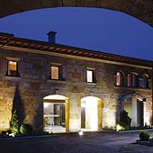 PALACIO DE LUCES - RELAIS & CHATE�UX