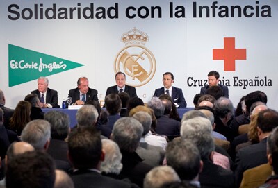 Presentaci�n a Medios.