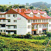 HOTEL PIEDRA