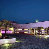 I HOTEL