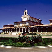 HOTEL ARZUAGA
