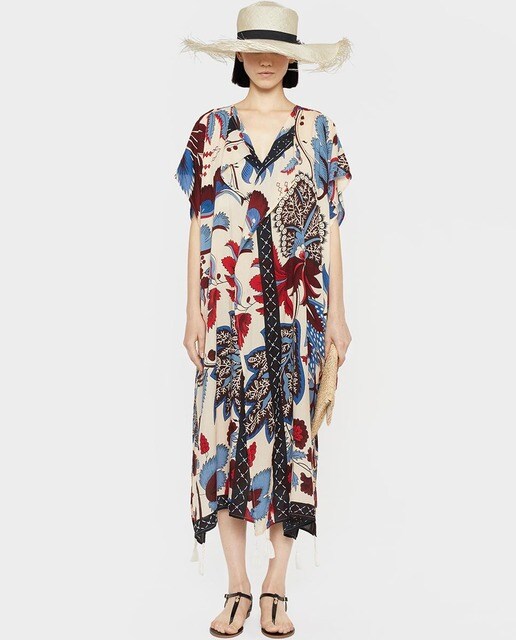 Vestido de mujer Parfois midi en estampado Vestido de mujer Parfois midi en estampado