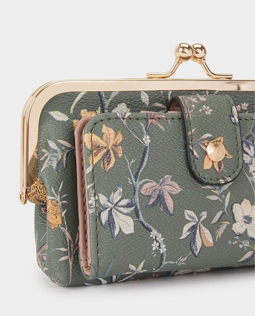 Cartera de mujer Parfois en kaki con estampado floral Cartera de mujer Parfois en kaki con estampado floral