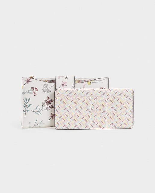 Cartera de mujer Parfois multicolor con estampado floral Cartera de mujer Parfois multicolor con estampado floral