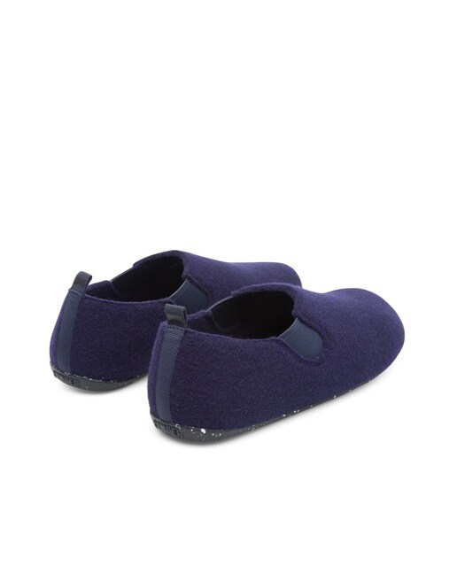 Zapatillas de casa de hombre Camper con suela efecto picado en color azul Zapatillas de casa de hombre Camper con suela efecto picado en color azul