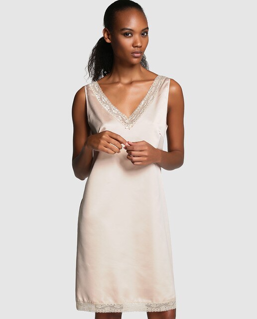 Combinação de mulher Lijot bege com renda