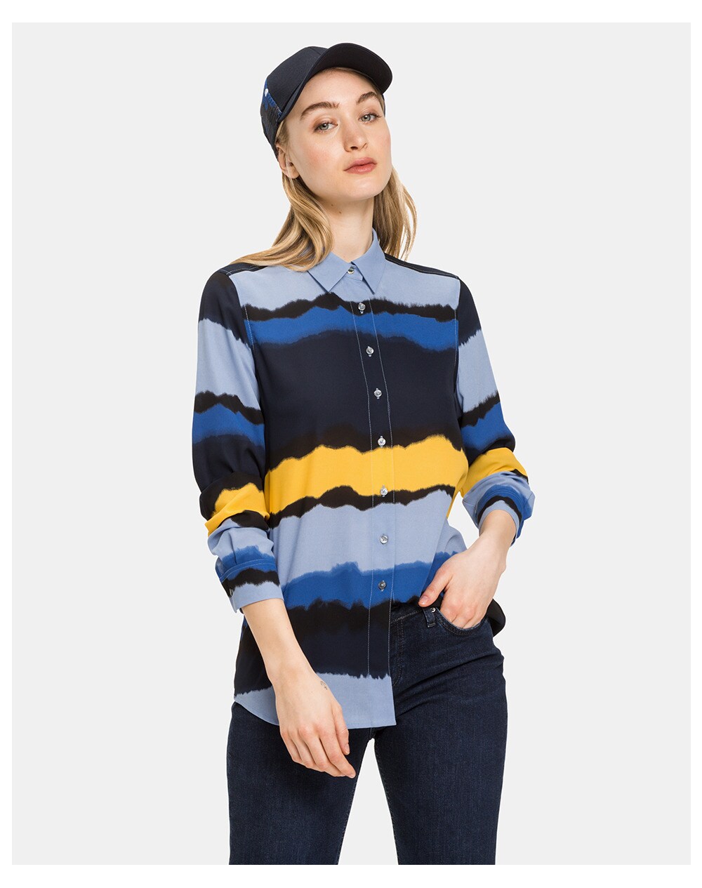 Tommy Hilfiger women's printed blouse with a shirt collar, Printed. thumbnail