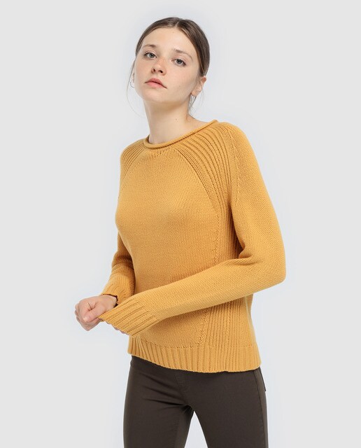 girl"s knitwear and sweaters