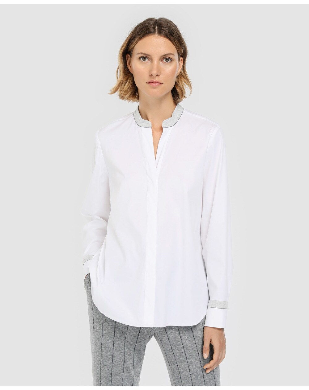 El Corte Inglés Woman Limited women's white blouse with contrasting collar and cuffs, White. thumbnail