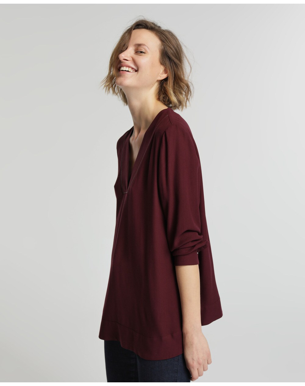 El Corte Inglés Woman Limited women's fluid blouse with a tab at the neckline, Maroon. thumbnail