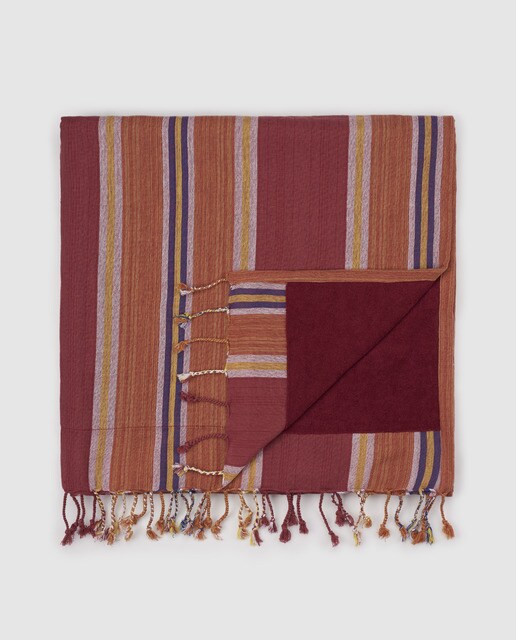 Kikoy Southern Cotton de algodão com faixas tricolor vermelha, azul e castanha Kikoy Southern Cotton de algodão com faixas tricolor vermelha, azul e castanha