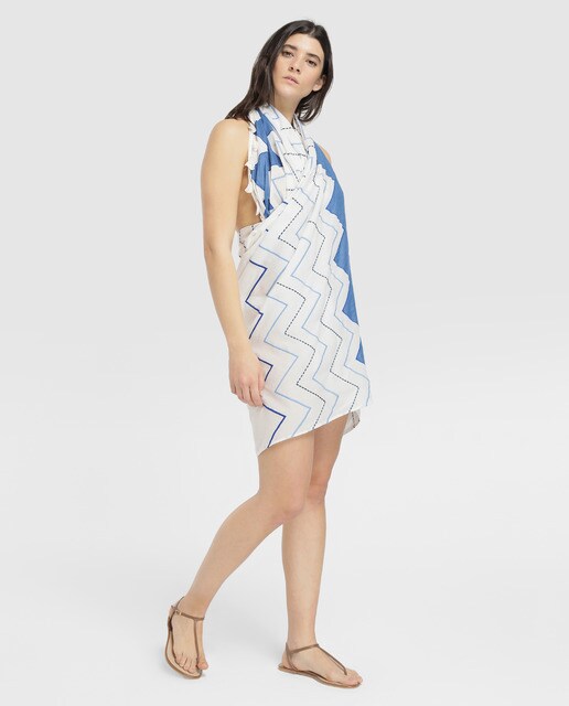 Páreo às riscas chevron com borlas Páreo às riscas chevron com borlas