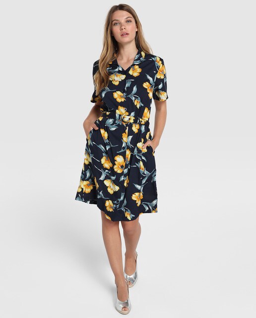 Vestido para casa azul-marinho com estampado floral Vestido para casa azul-marinho com estampado floral