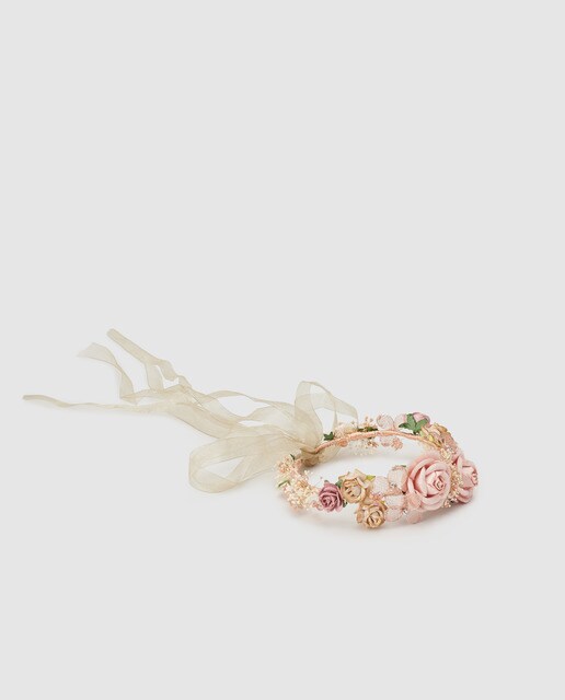 Toucado tipo coroa Carmen Font para noiva com flores rosa e fitas bege Toucado tipo coroa Carmen Font para noiva com flores rosa e fitas bege