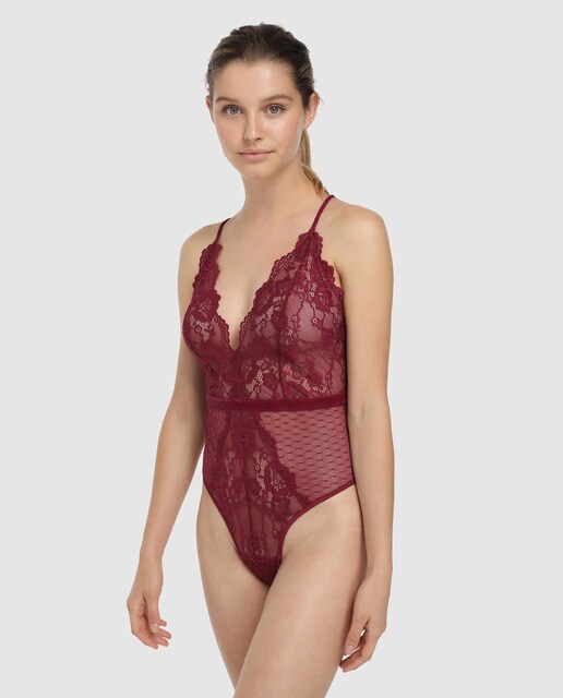 Body sexy vermelho de renda com alças