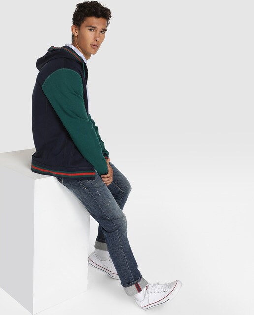 Chaqueta deportiva de hombre con capucha Chaqueta deportiva de hombre con capucha