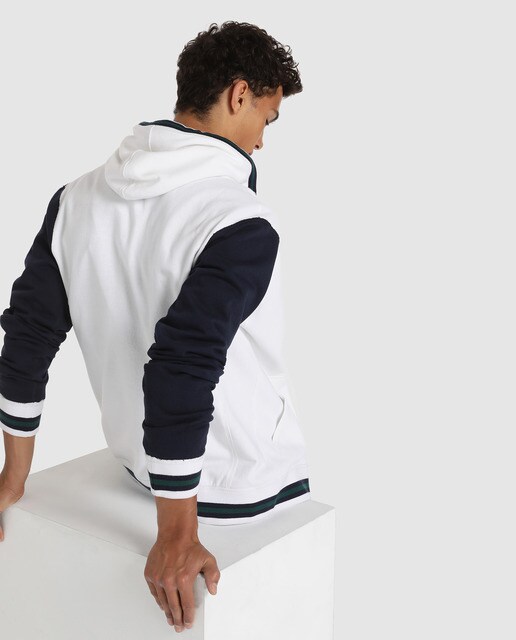 Chaqueta deportiva de hombre con capucha Chaqueta deportiva de hombre con capucha