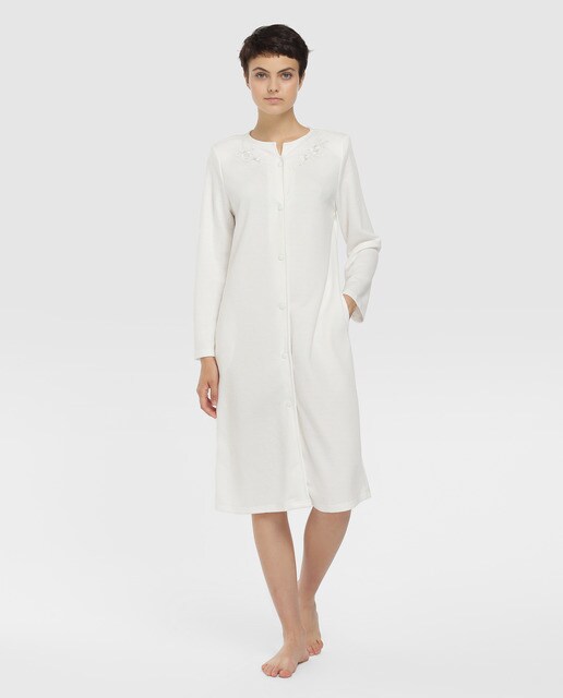 Robe curto branco de mulher Robe curto branco de mulher