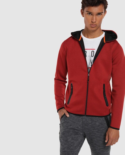Chaqueta deportiva de hombre con capucha Chaqueta deportiva de hombre con capucha