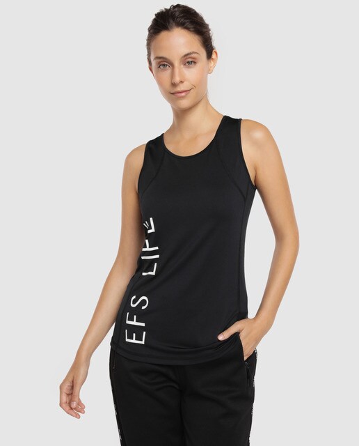 T-shirt preta com serigrafia