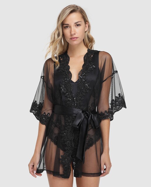 Robe curto de tule com bordados Robe curto de tule com bordados