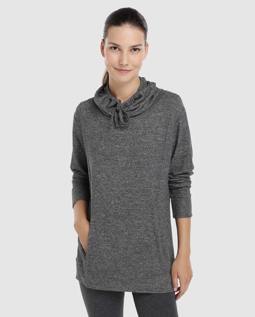 Sweatshirt cinzenta com gola alta