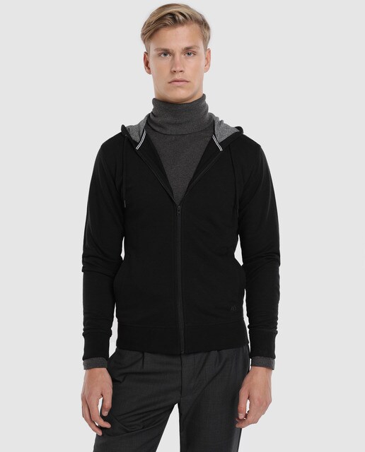 Chaqueta deportiva de hombre con capucha Chaqueta deportiva de hombre con capucha