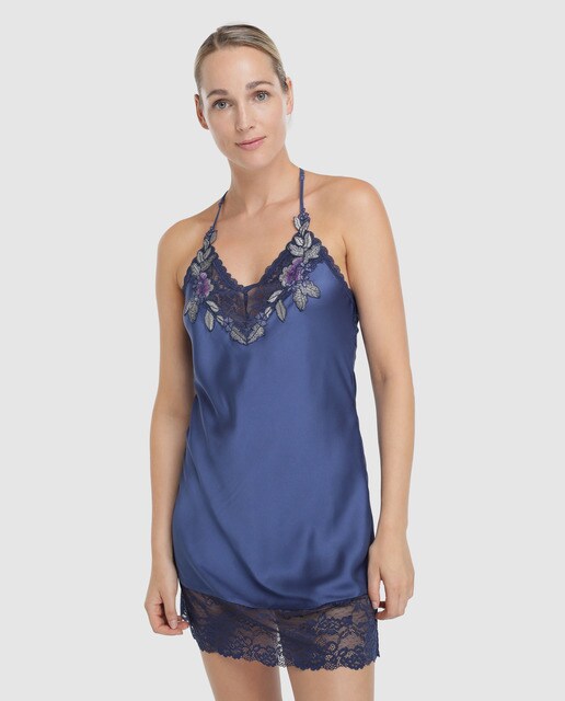 Camisa de dormir azul com renda floral