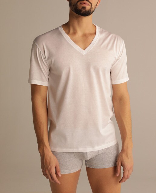Camisola interior branca de homem com manga curta
