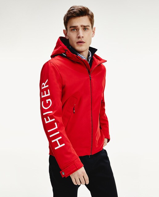 Blusão vermelho de homem com capuz