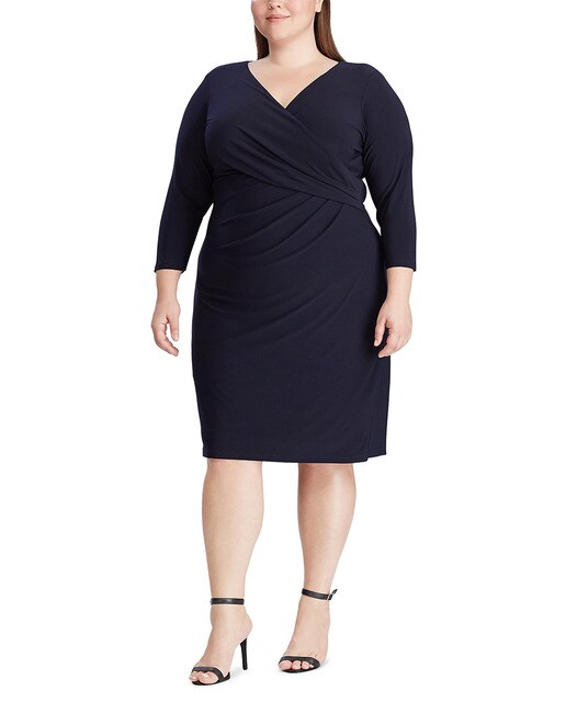 Vestido liso tamanhos grandes com manga comprida Vestido liso tamanhos grandes com manga comprida