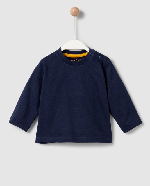 plain baby blue t shirt