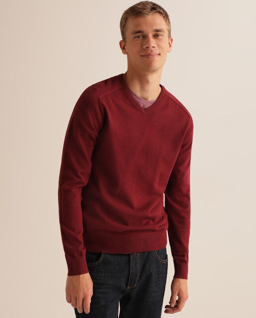 mens maroon v neck t shirt