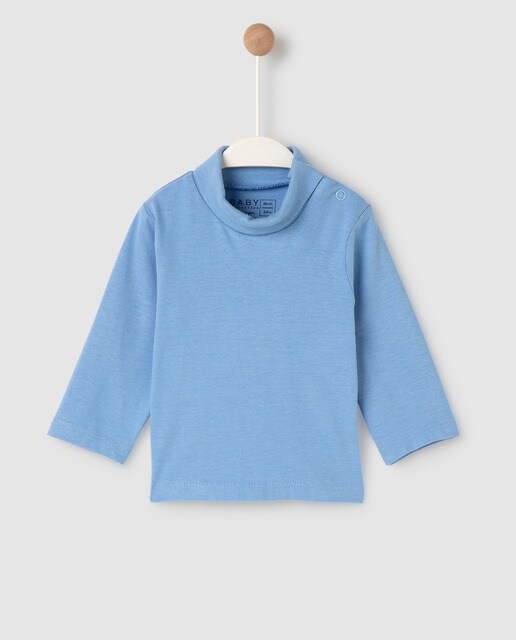 plain baby blue t shirt
