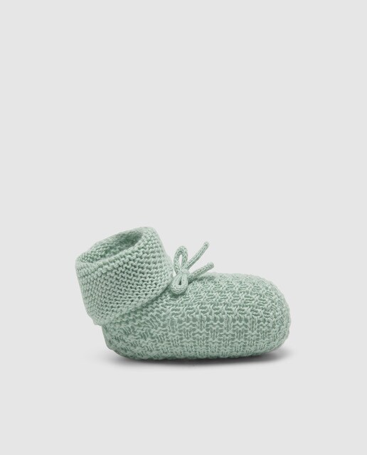 green baby girl shoes