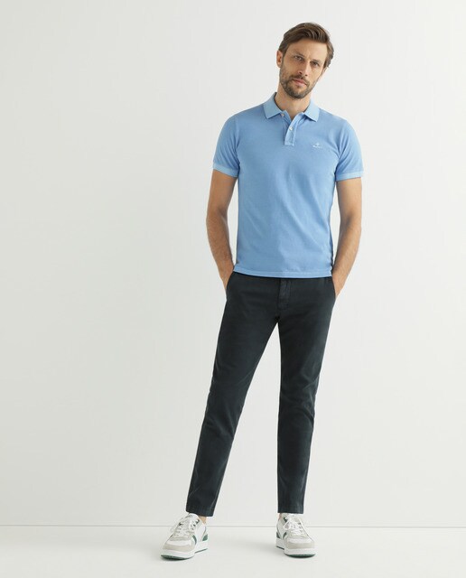 Men's slim-fit navy blue chinos · Men's 