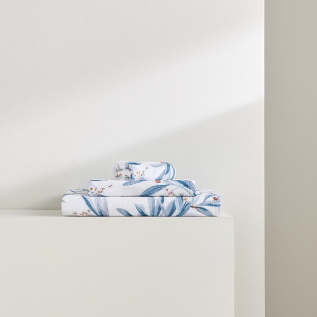 El Corte Inglés Olea 450 GSM cotton bath towel
