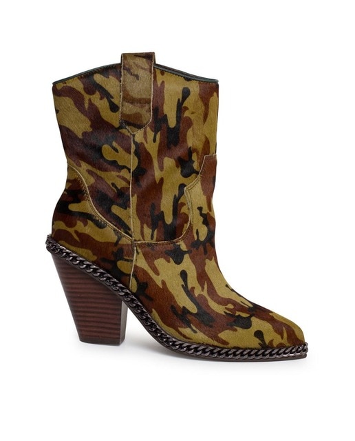 Botines de mujer Alma en pena estilo cowboy de tacón alto en piel