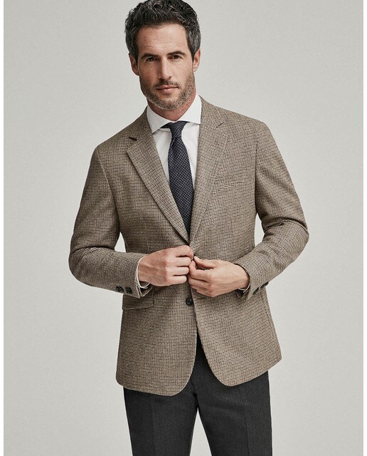 Blazer de hombre corte slim tejido franela en marrón  