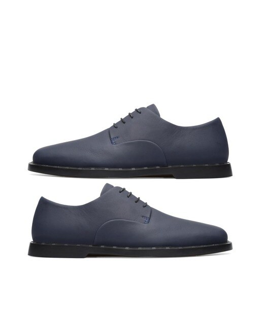Bluchers de hombre Camper de piel vacuna en azul marino Bluchers de hombre Camper de piel vacuna en azul marino