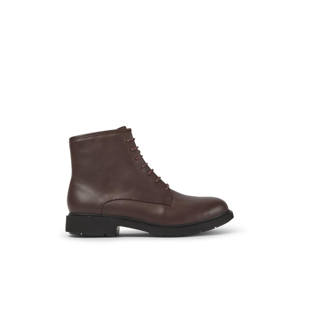 Camper - Botas de mujer con cordones en marrón.