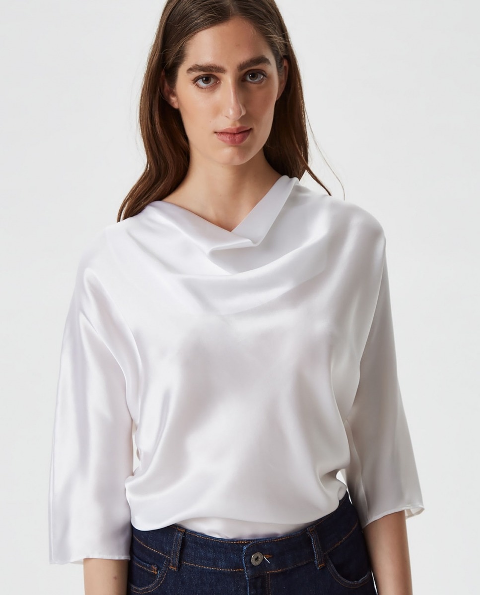 Blusa de mujer Adolfo Dominguez de seda blanco Moda El Corte Inglés