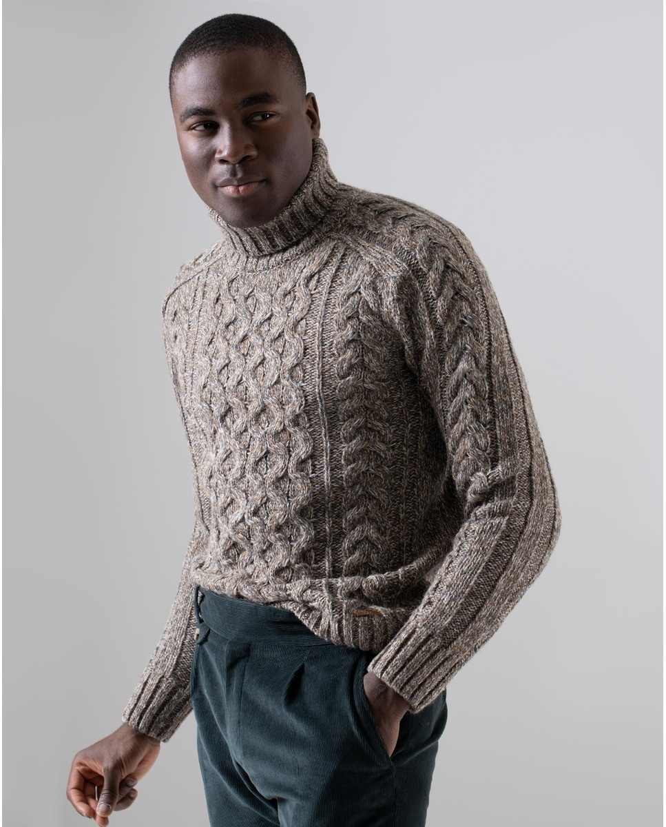 Jersey de hombre marrón con cuello alto · Moda · El Corte Inglés