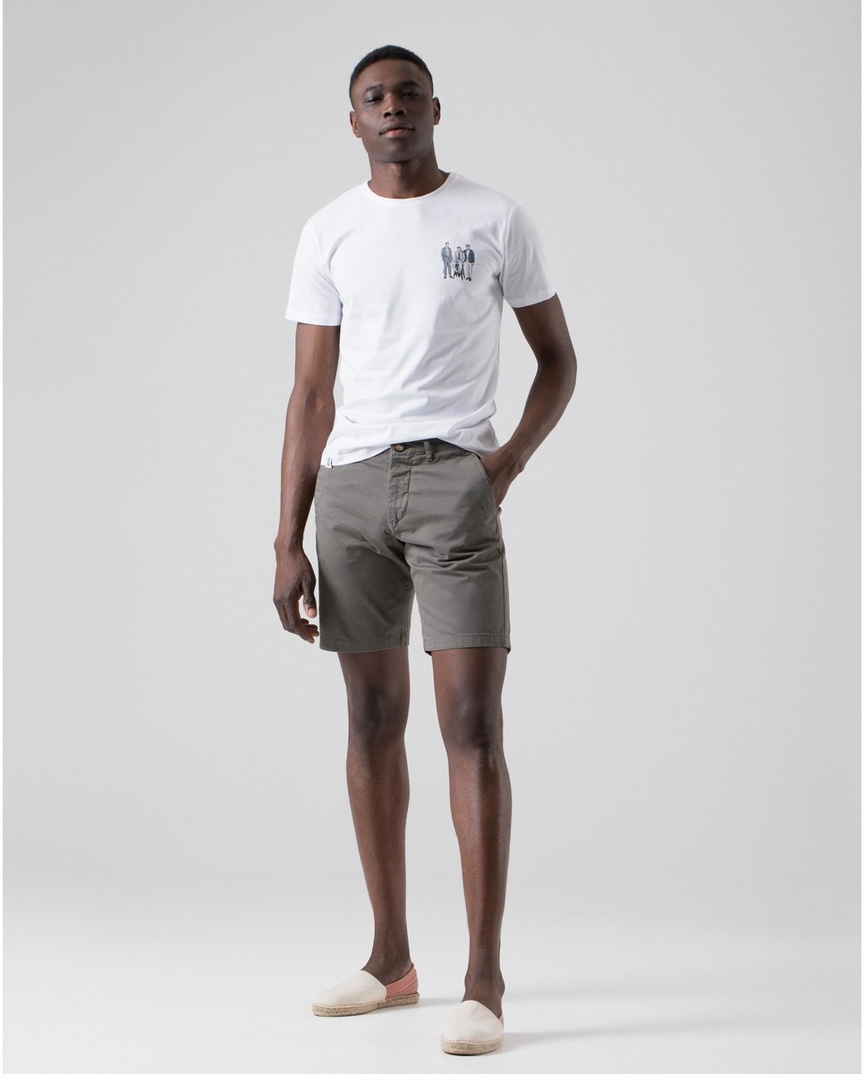 outfit bermuda verde hombre