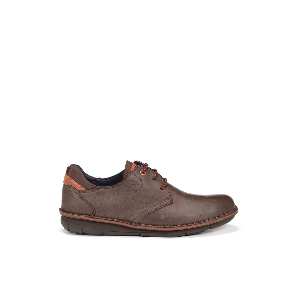 Fluchos - Zapatos de cordones de hombre Fluchos en color marrón oscuro con suela dentada.
